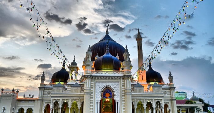 10 MOSQUE ARCHITECTURE IN MALAYSIA 06