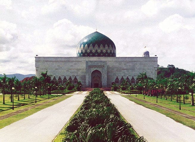 10 MOSQUE ARCHITECTURE IN MALAYSIA 09